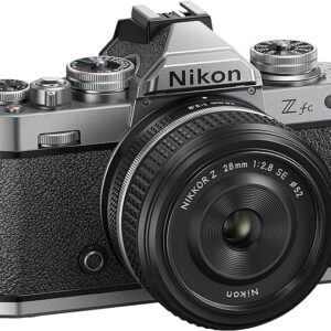 NIKON Z FC KIT 28 F2.8 SE + SD 64 GB 667 PRO