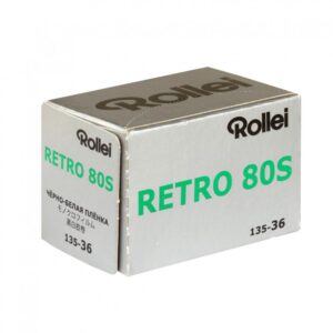 ROLLEI PELLICOLA RETRO 80S BW 135-36 POSE