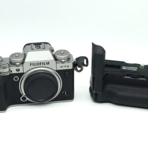 FUJIFILM X-T4 CORPO SILVER + VG-XT4 - M.1CQ05437
