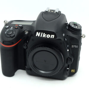 NIKON D750 CORPO M.8041877